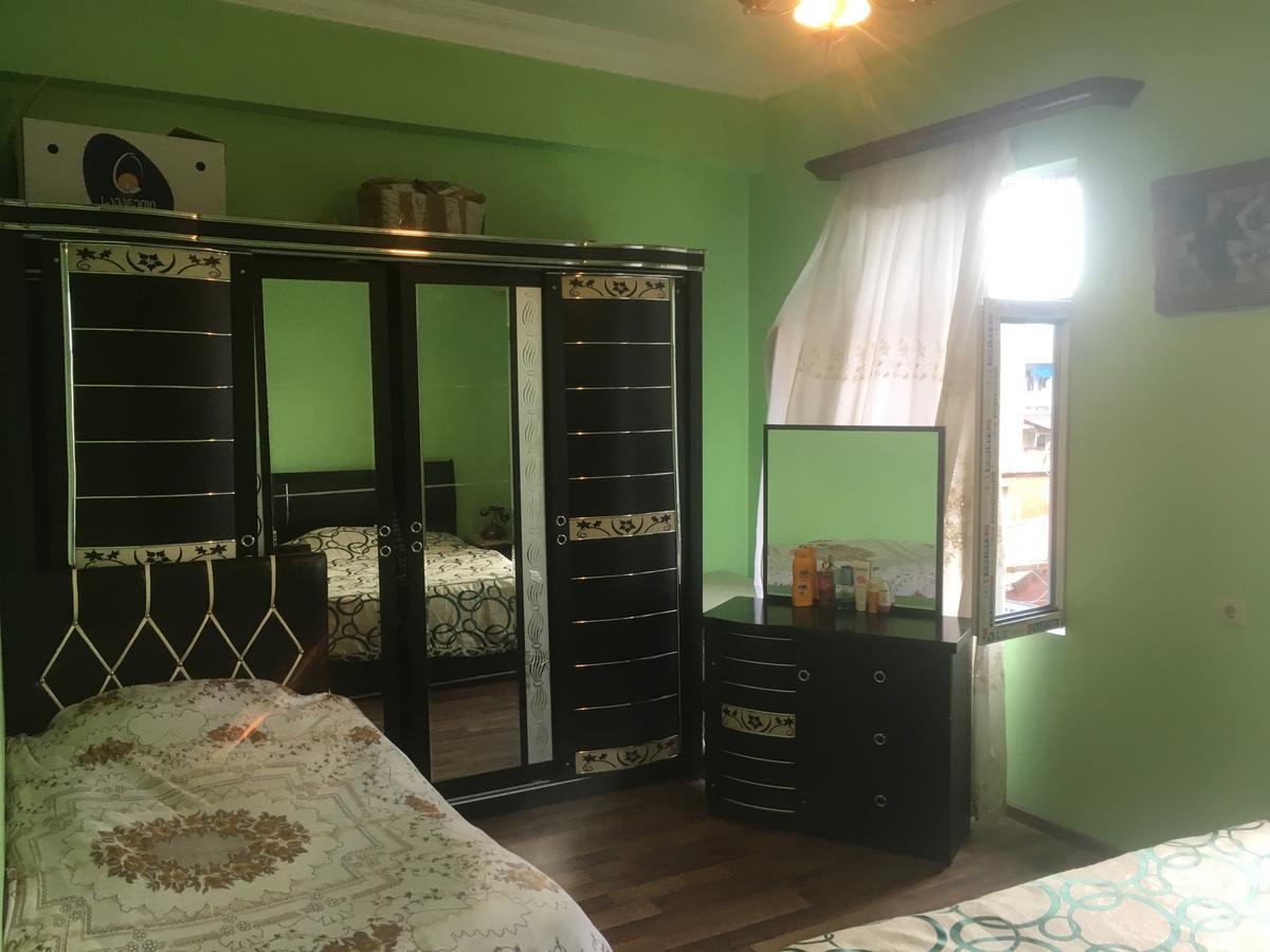 Duru'S Apartment With 3 Bedrooms Батуми Экстерьер фото